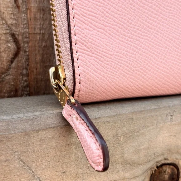 COACH Pink Crossgrain Leather Zip-Around Wallet RETAILS $238 - Picture 4 of 16
